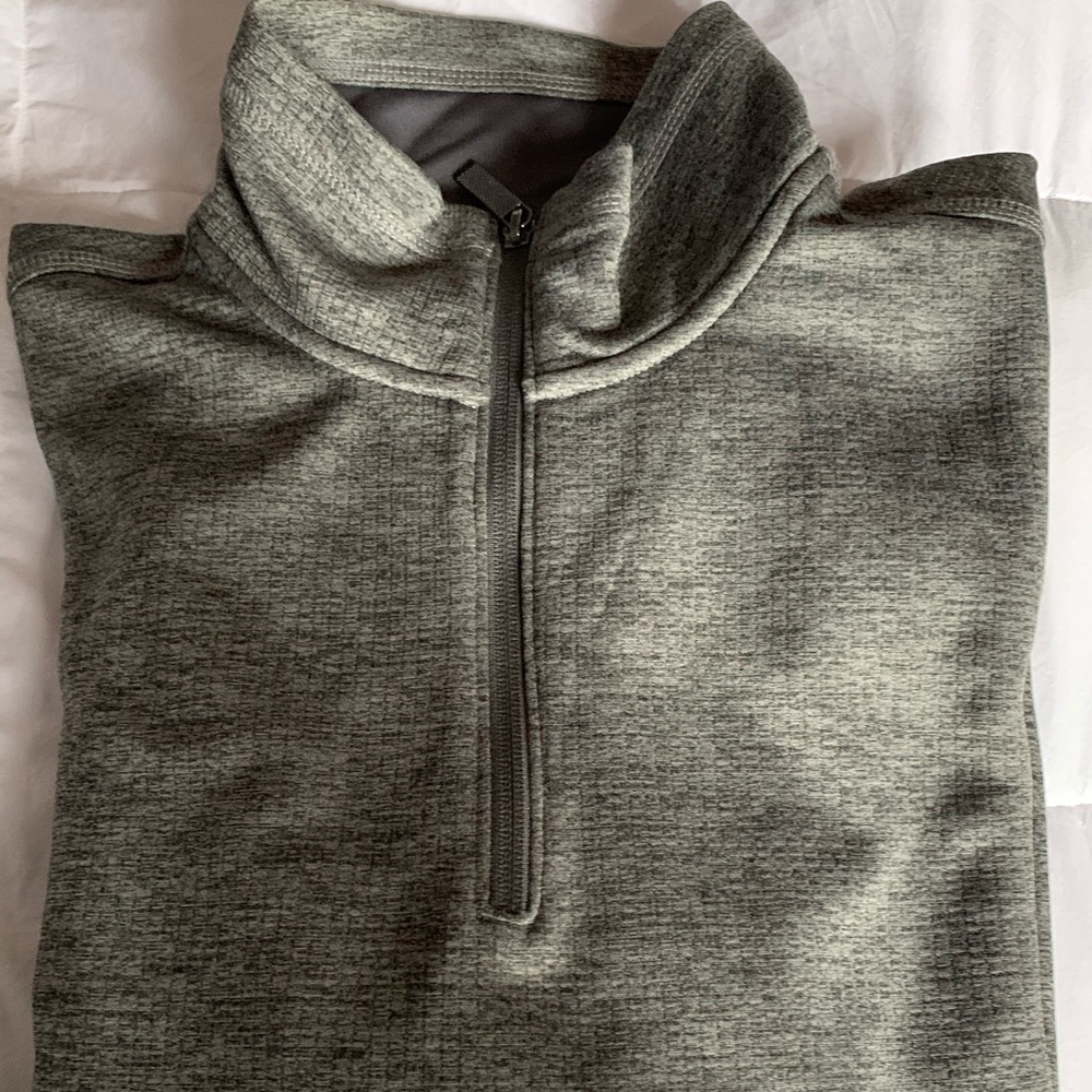 Perry Ellis Quarter-Zip - Picture 3 of 6
